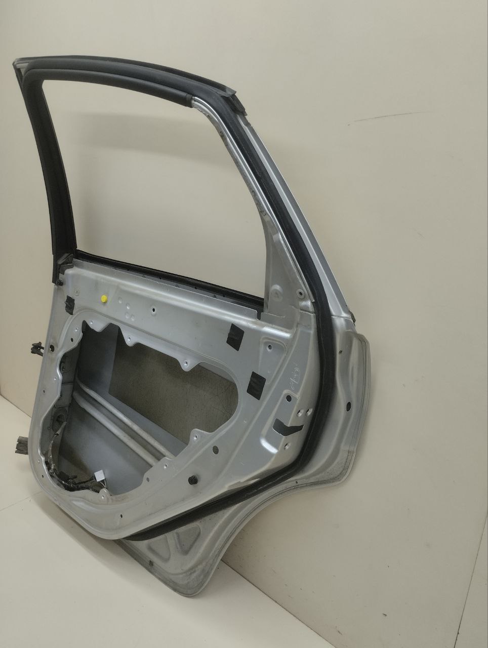 Дверь задняя правая Ford Focus 2 (DA) 2005-2008 Дверь задняя правая Ford Focus 2 (DA) 2005-2008