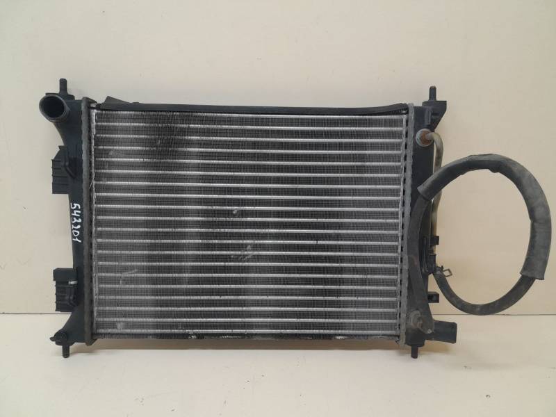 Радиатор охлаждения двигателя Hyundai Solaris (RB) 2010-2017