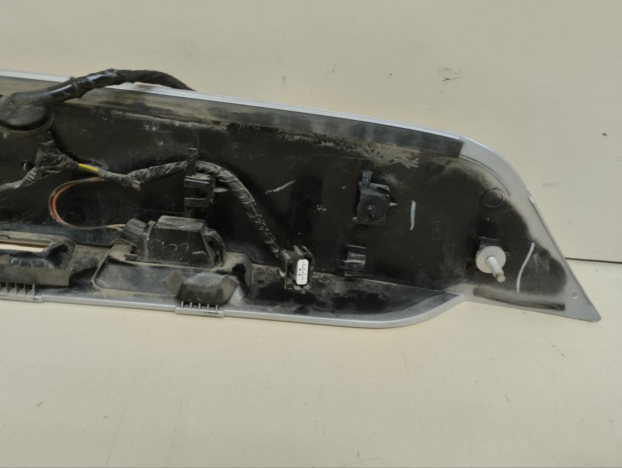 Накладка двери багажника Nissan Qashqai (J11) 2014>