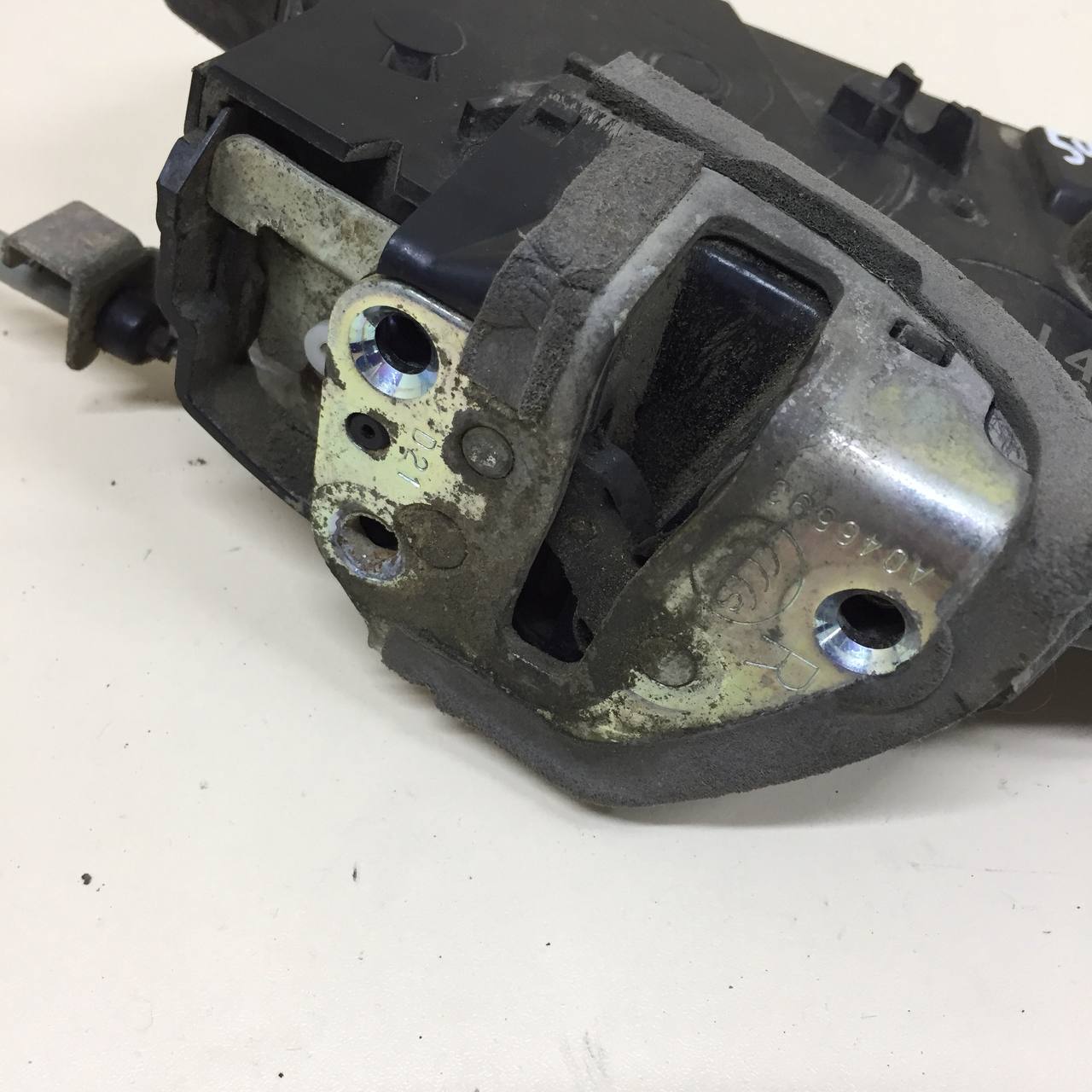 Замок багажника Toyota Land Cruiser Prado (J150) 2009-2022 Замок багажника Toyota Land Cruiser Prado (J150) 2009-2022