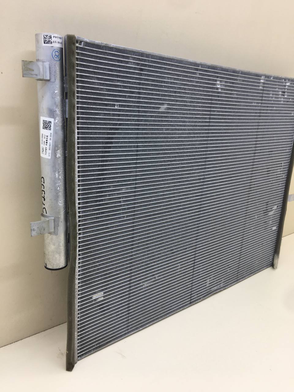 Радиатор кондиционера (конденсер) EXEED RX 2022>