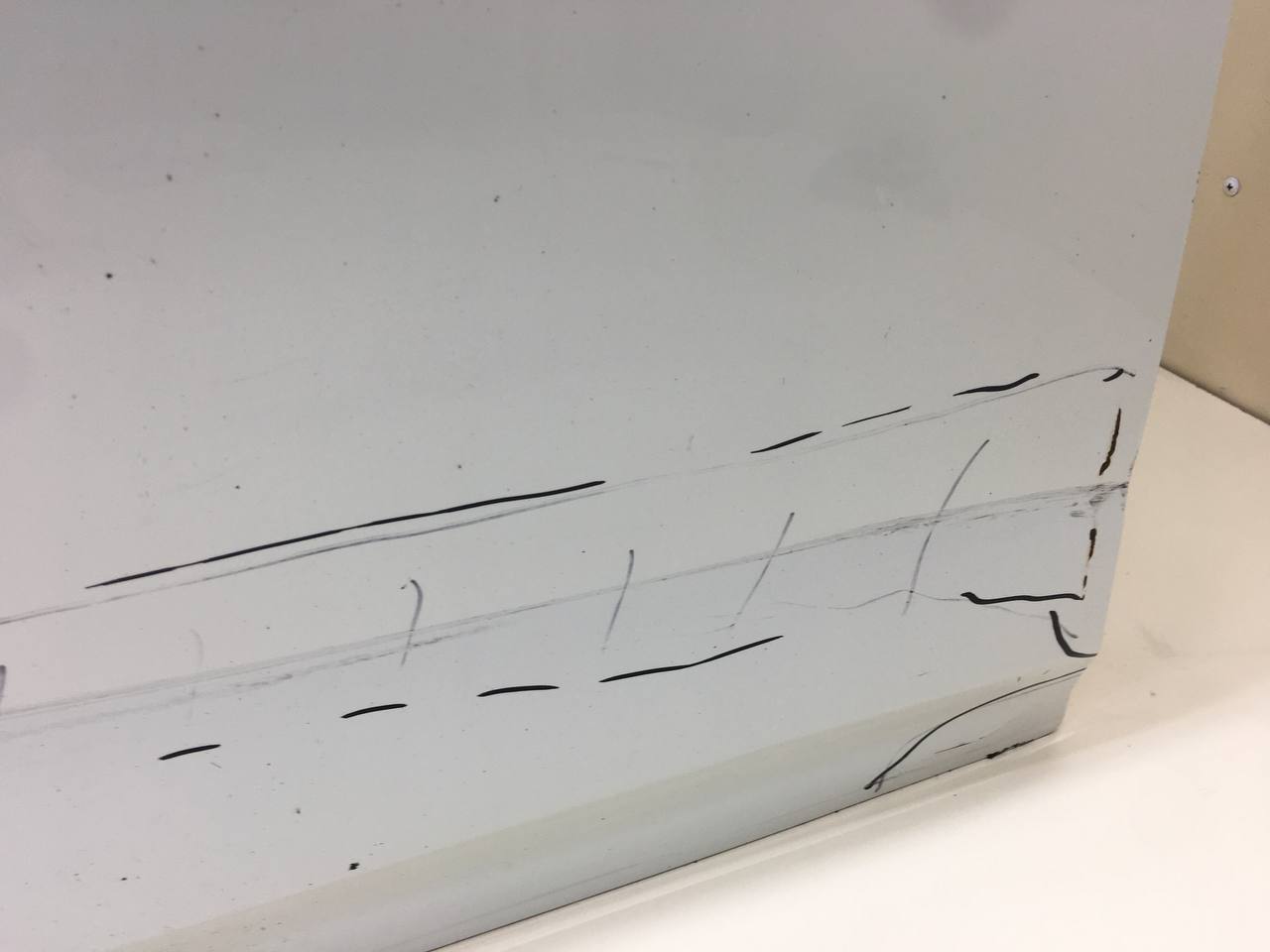 Дверь передняя левая Toyota Prius (W30) 2009-2016