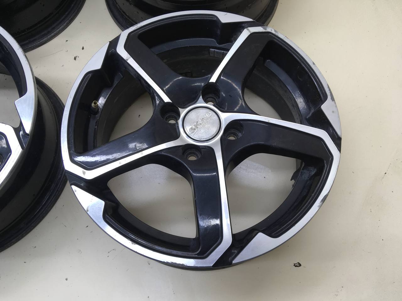 Диски R15 Литые