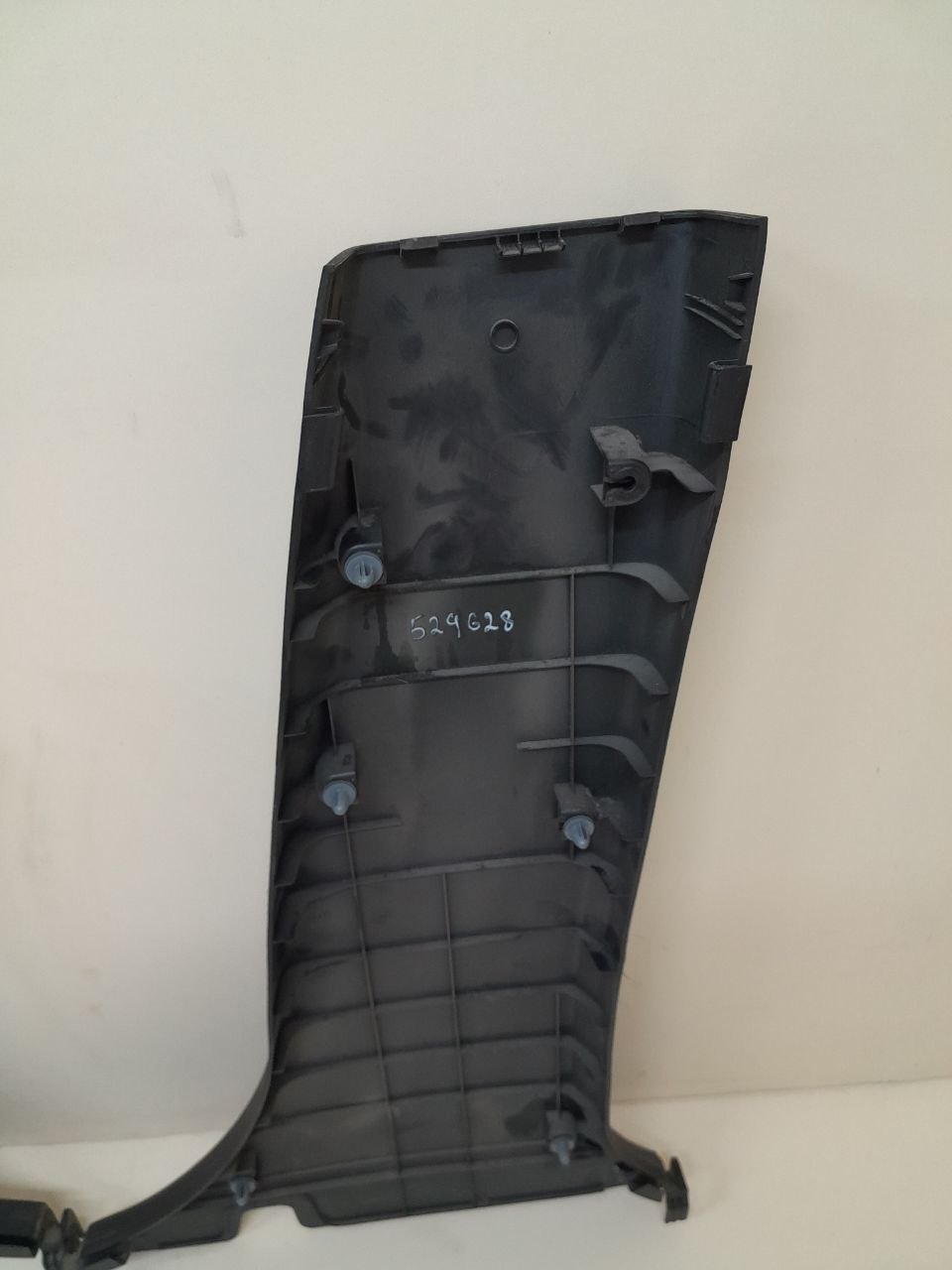 Обшивка стойки Kia Ceed (ED) 2007-2012