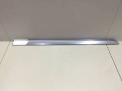 Молдинг задней правой двери Cadillac Escalade 4 2014>