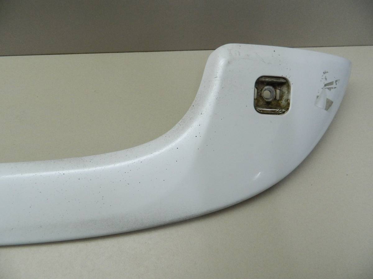 Спойлер (дефлектор) крышки багажника Toyota Ractis (NCP100) 2005-2010