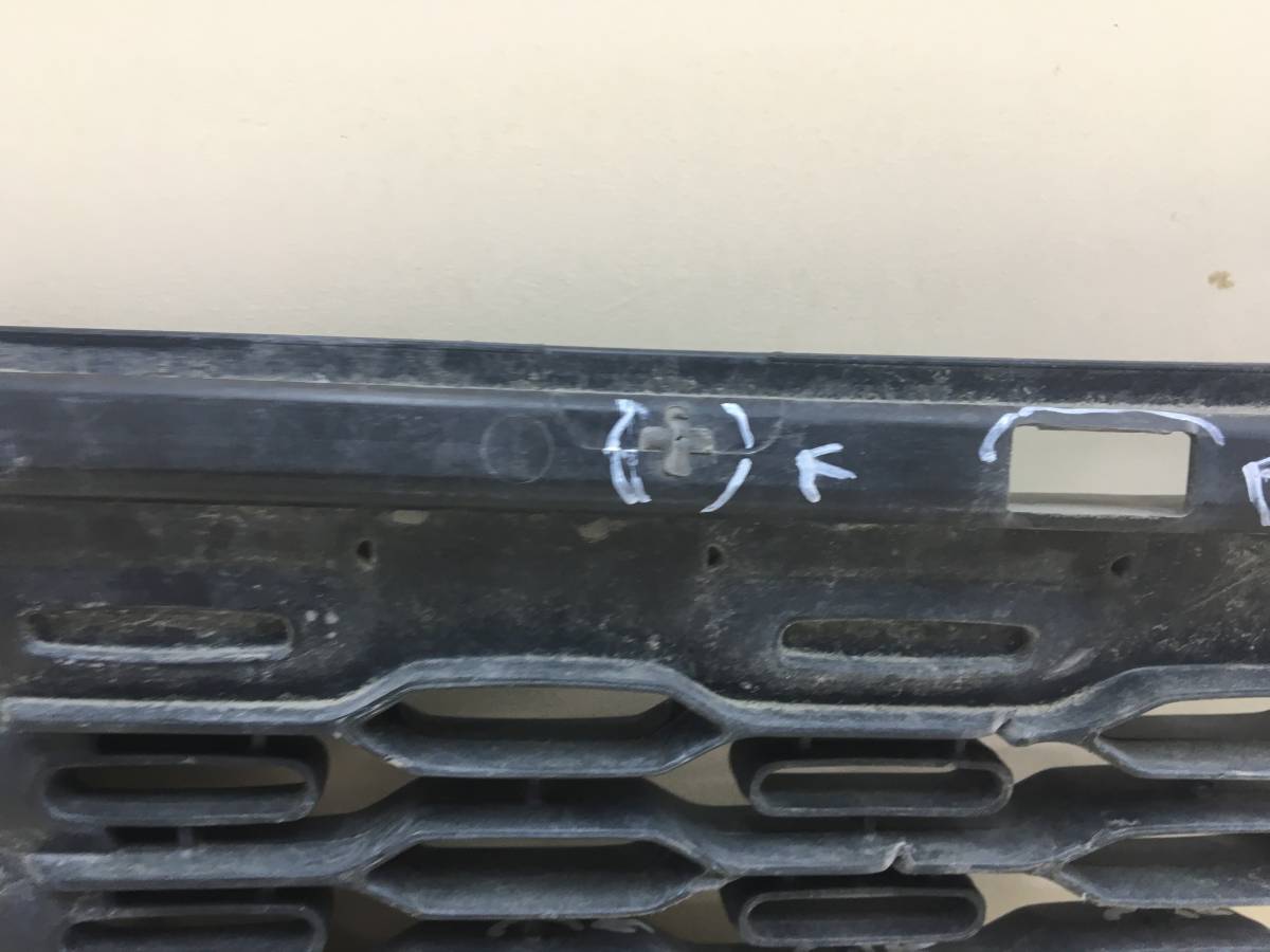 Решетка в бампер Peugeot 107 2006-2014