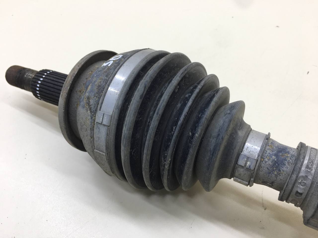 Полуось передняя правая Toyota Rav 4 (XA40) 2013-2019 Полуось передняя правая Toyota Rav 4 (XA40) 2013-2019