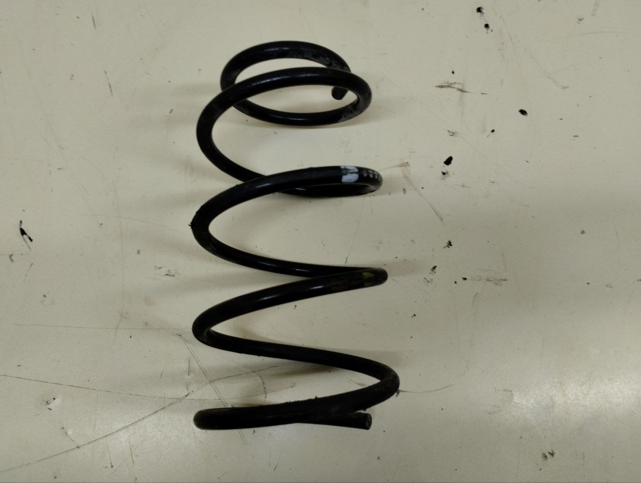 Пружина передняя Kia Rio 2 (JB) 2005-2011 Пружина передняя Kia Rio 2 (JB) 2005-2011