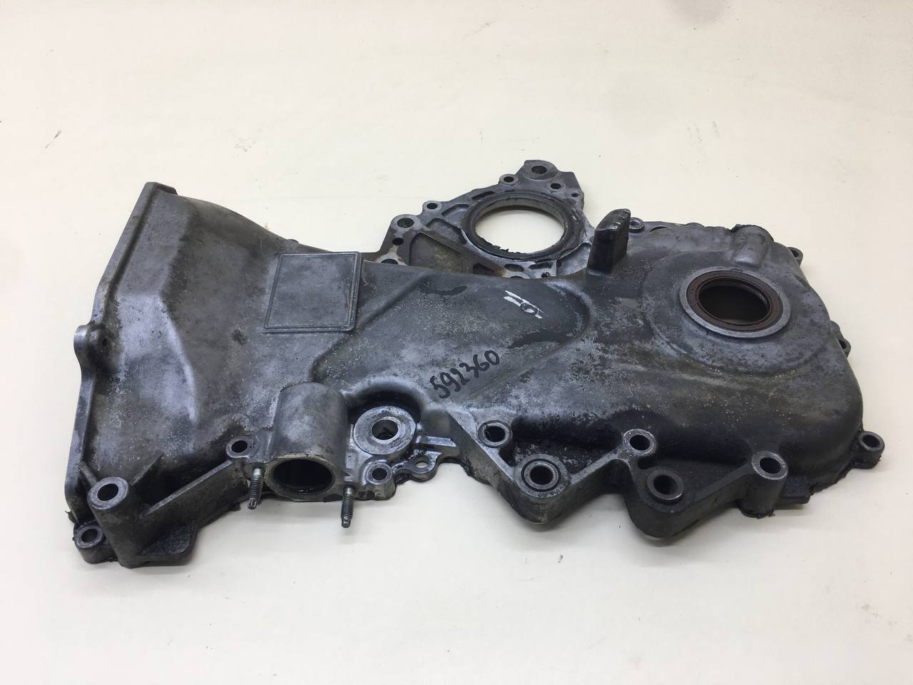 Крышка двигателя передняя Toyota Corolla E120 2001-2007 Крышка двигателя передняя Toyota Corolla E120 2001-2007