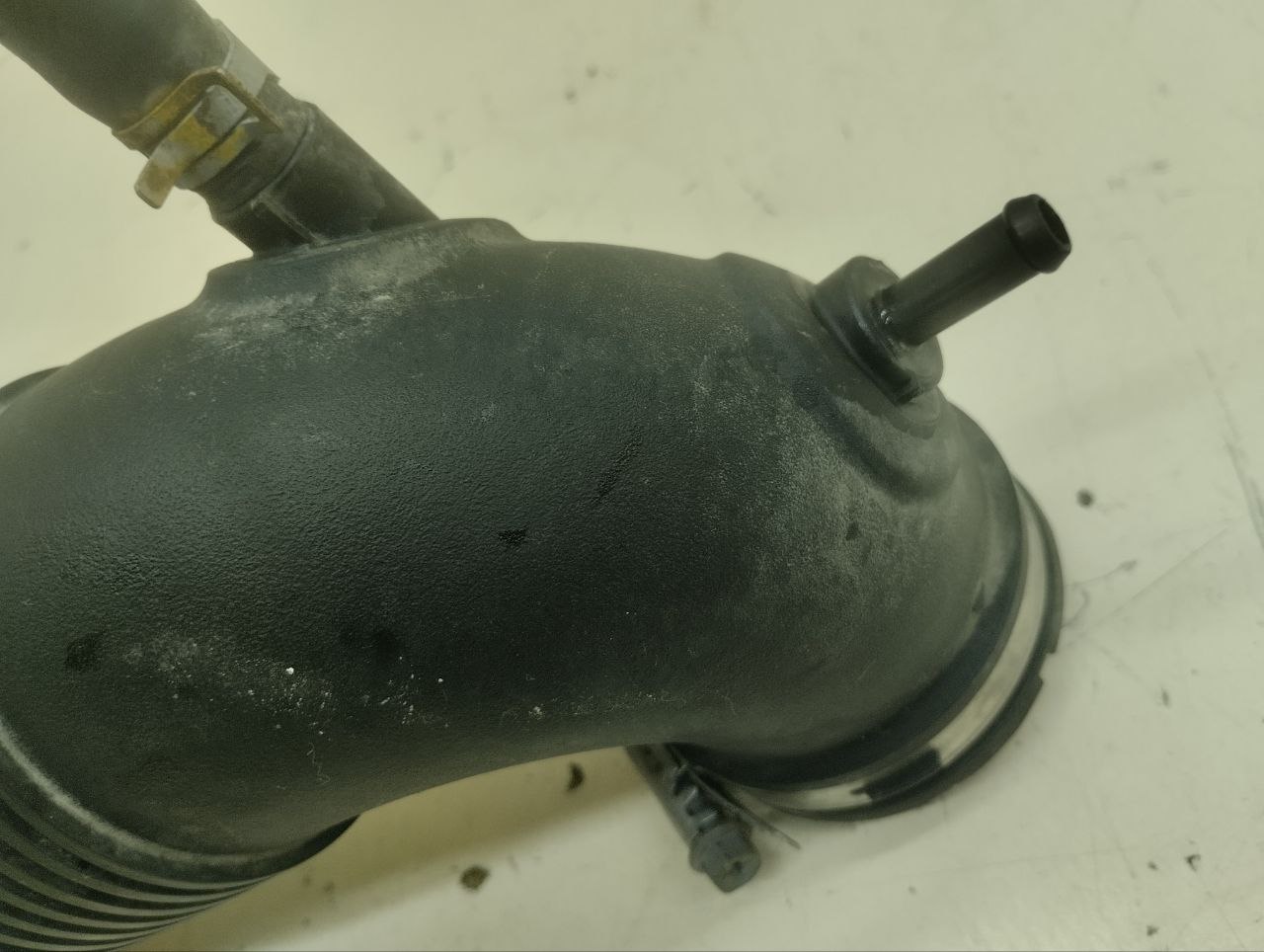 Резонатор воздушного фильтра Hyundai Tucson (TL) 2015-2021