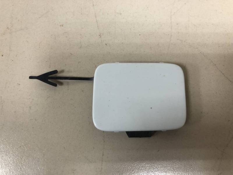 Заглушка буксировочного крюка Audi Q7 (4M) 2015>