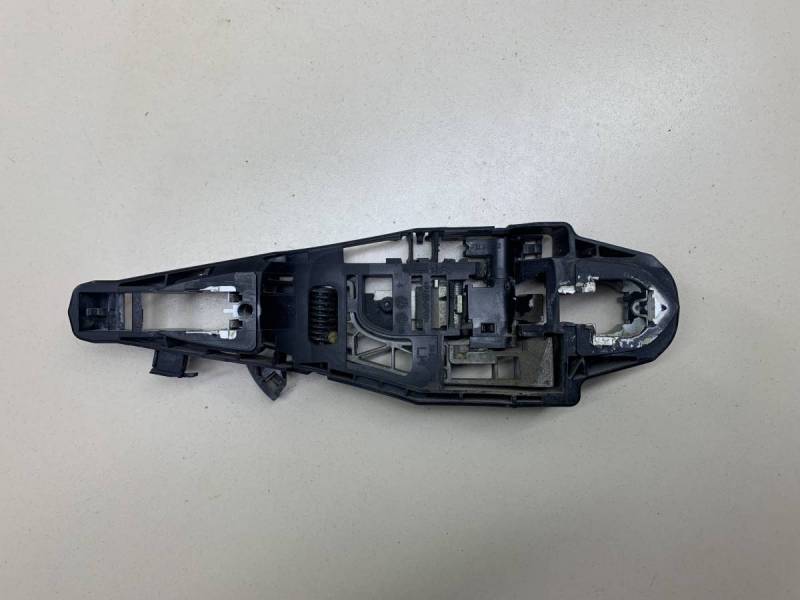 Кронштейн ручки Citroen C4 2011>