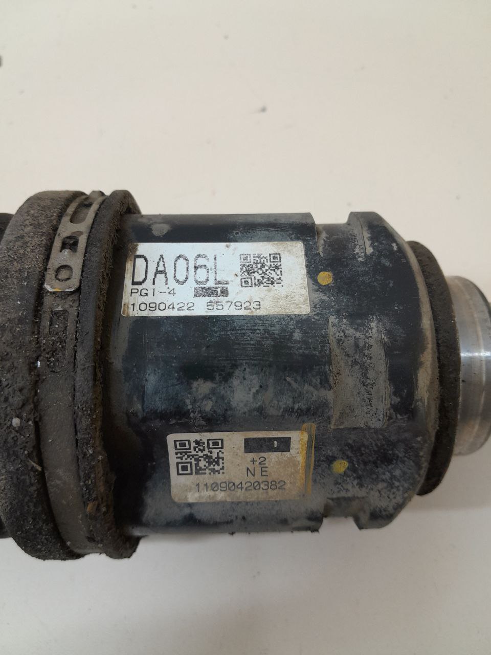 Полуось передняя левая Toyota Rav 4 (A30) 2006-2013 Полуось передняя левая Toyota Rav 4 (A30) 2006-2013