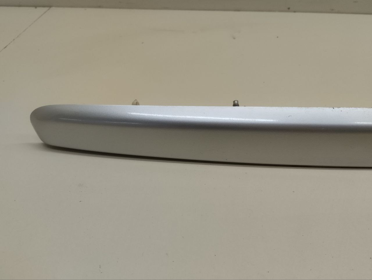 Накладка крышки багажника Ford Focus 2 (DA) 2005-2008 Накладка крышки багажника Ford Focus 2 (DA) 2005-2008