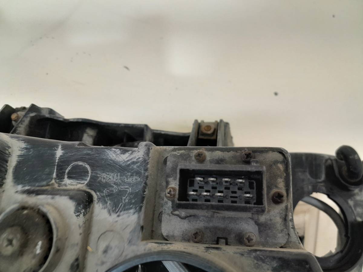 Фара правая Geely Emgrand EC7 2008>