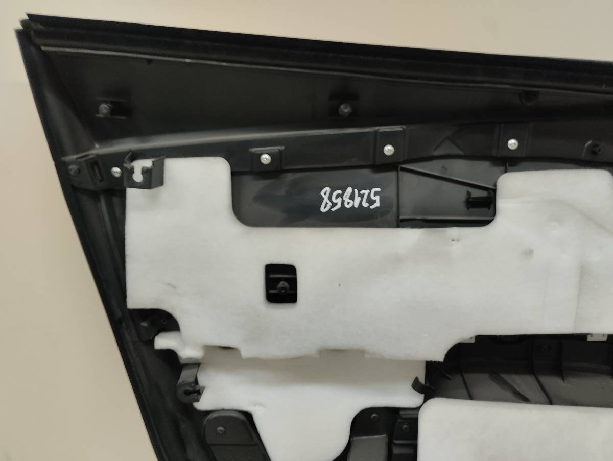 Обшивка двери передней правой Mazda Mazda 3 (BL) 2009-2013