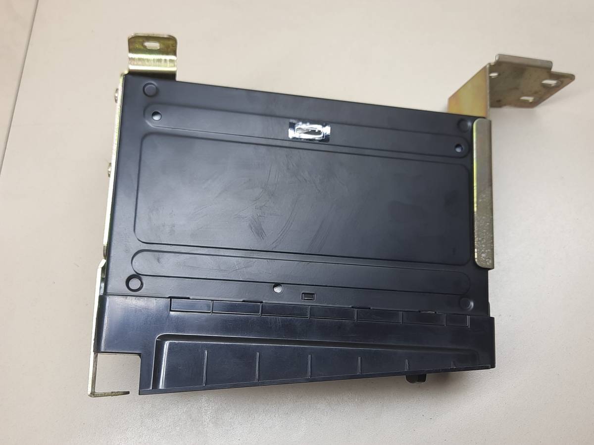 Ченджер компакт дисков Great Wall H1 2005-2010