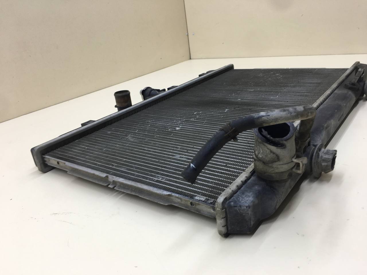 Радиатор охлаждения двигателя Nissan Primera (P12) 2002-2007