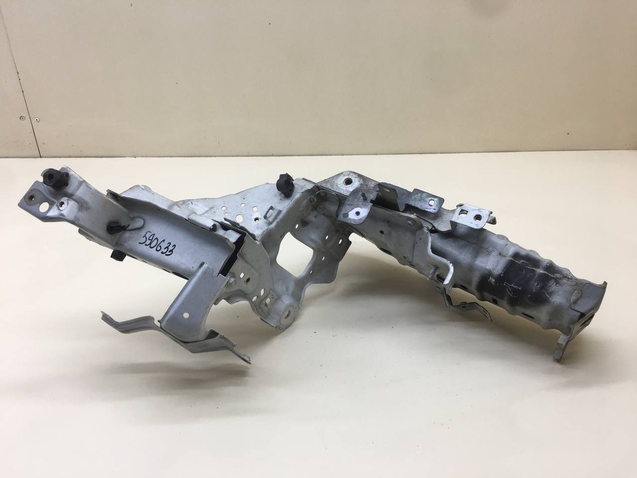 Кузовной элемент Mazda Mazda 3 (BL) 2009-2013 Кузовной элемент Mazda Mazda 3 (BL) 2009-2013