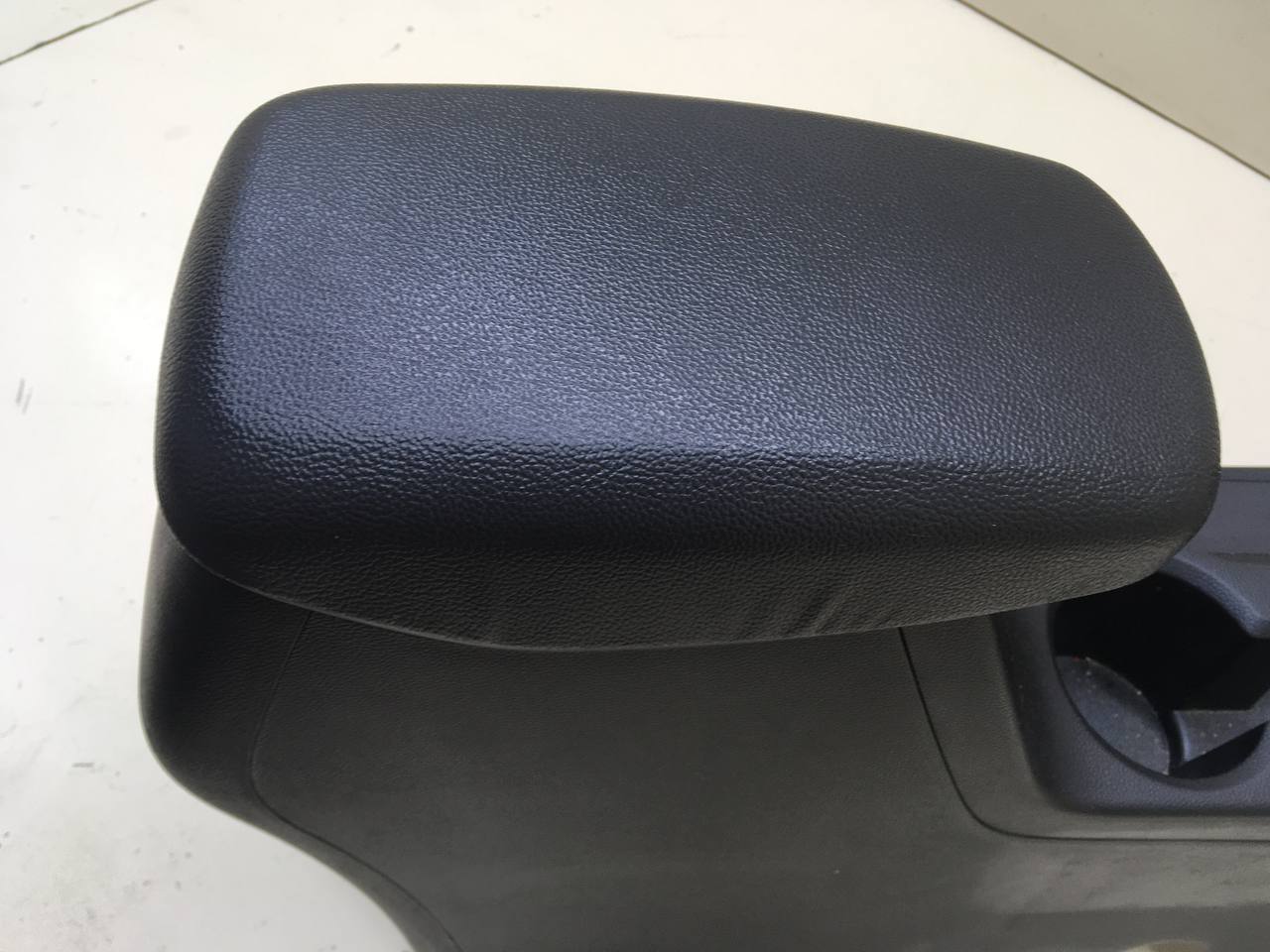 Консоль центральная Hyundai Creta (GS) 2016-2021 Консоль центральная Hyundai Creta (GS) 2016-2021