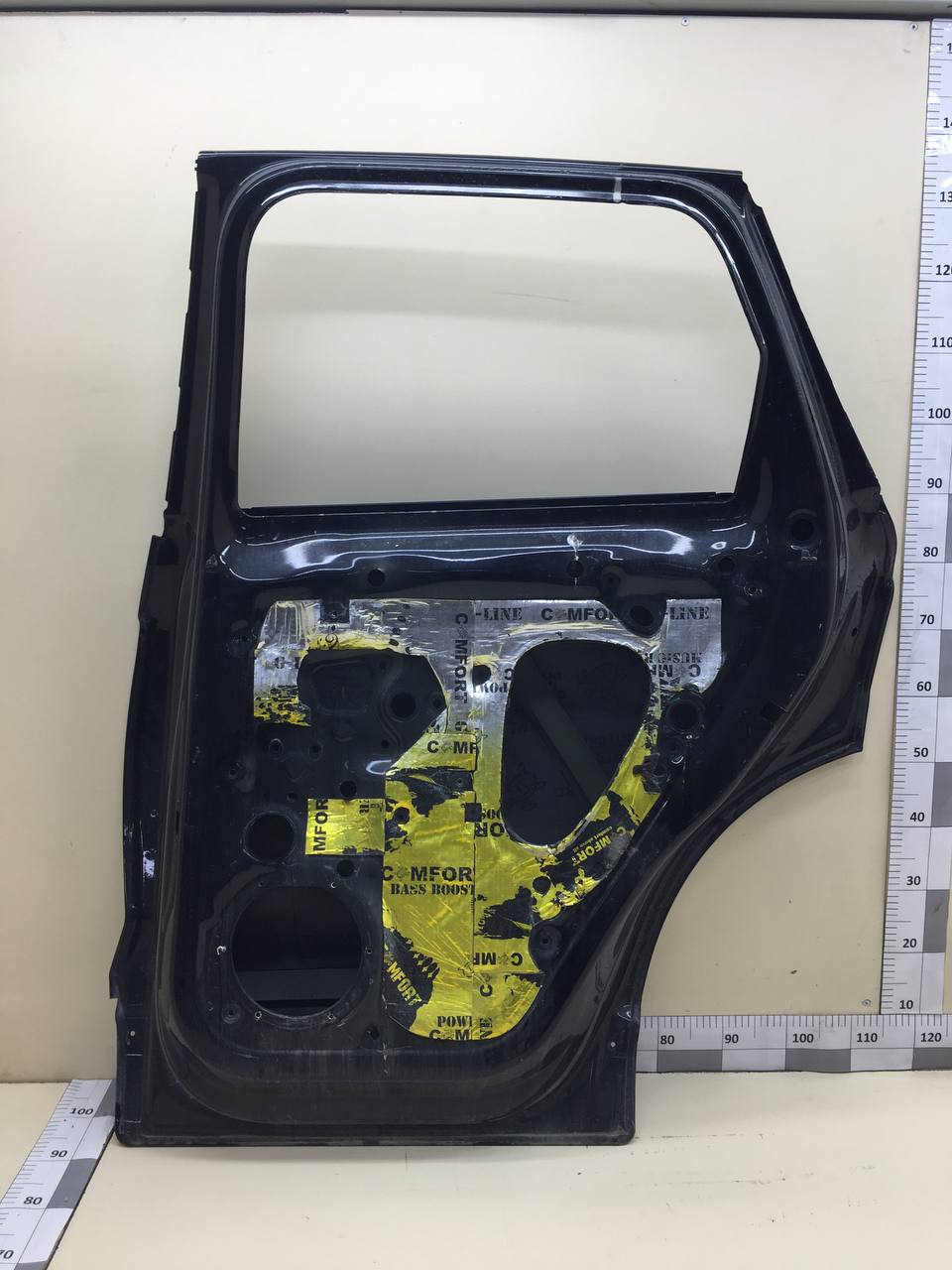 Дверь задняя правая Volkswagen Touareg (7P) 2010>