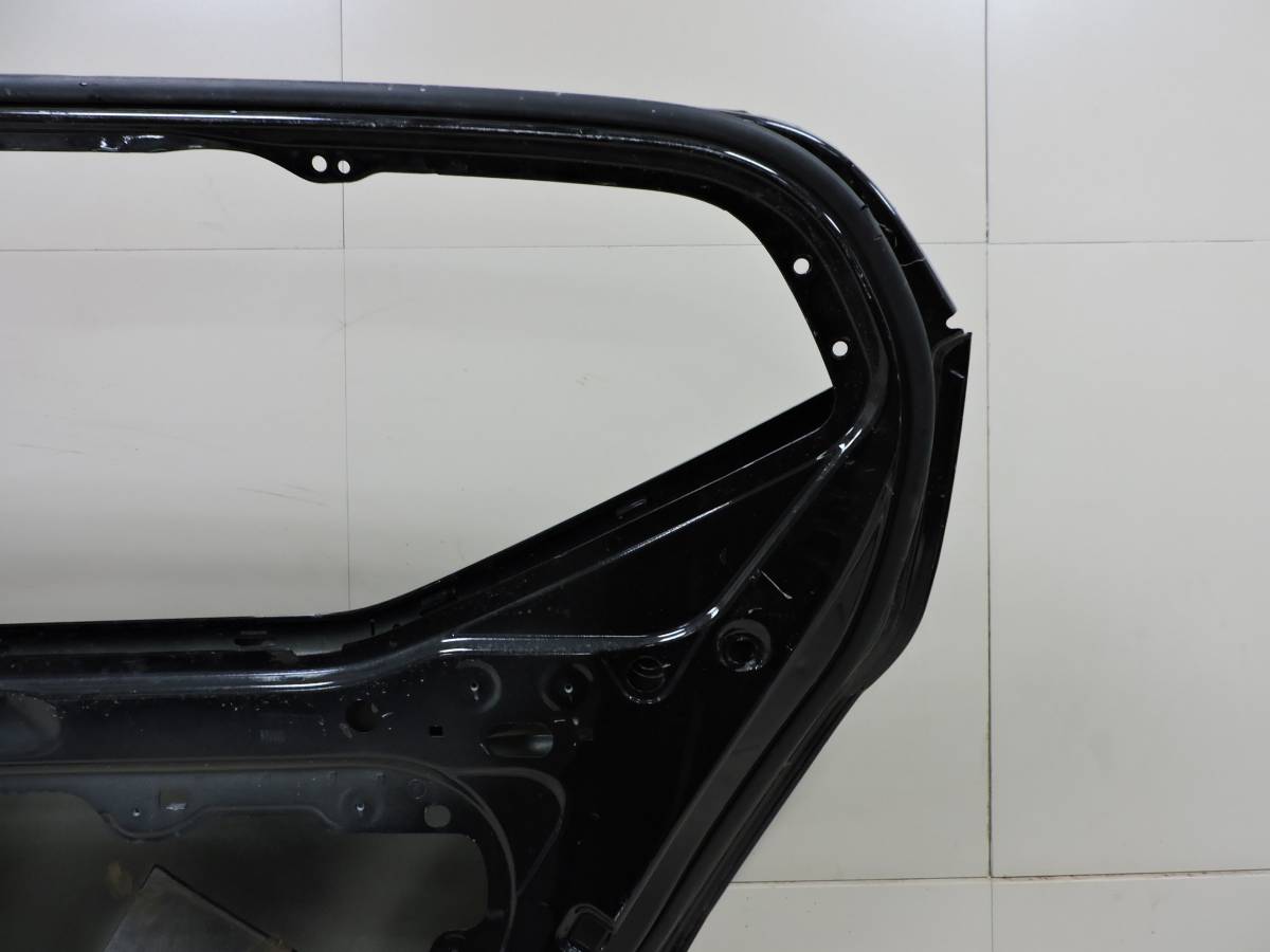 Дверь задняя правая Volvo XC40 2017>