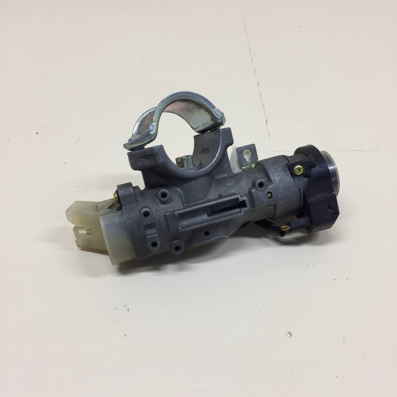 Замок зажигания Hyundai Starex H1/Grand Starex 2007>