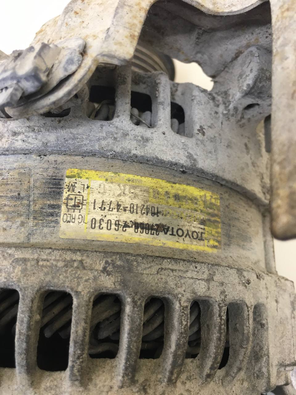 Генератор Toyota Rav 4 (A30) 2006-2013 Генератор Toyota Rav 4 (A30) 2006-2013