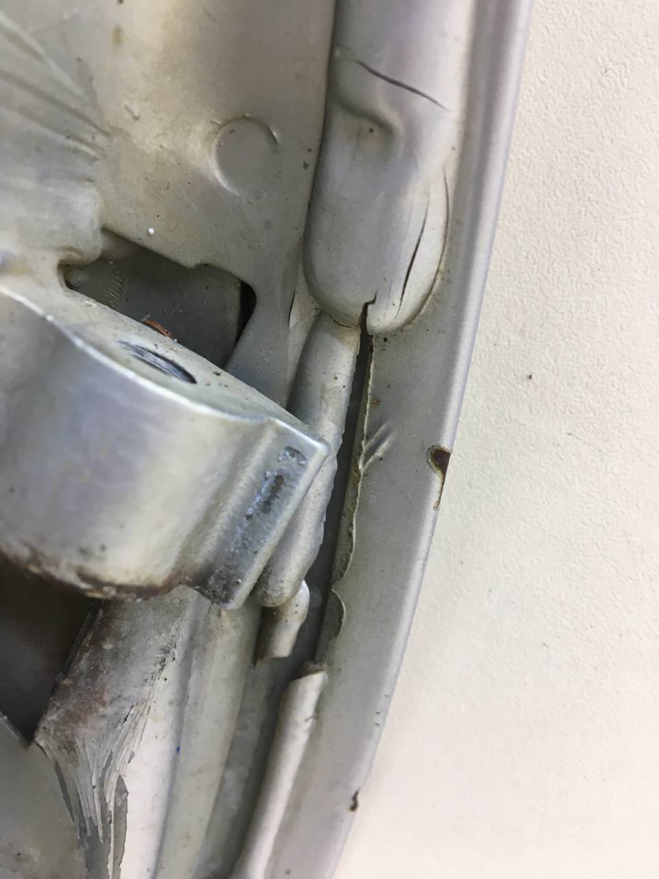 Дверь передняя левая Lada Granta 2011>