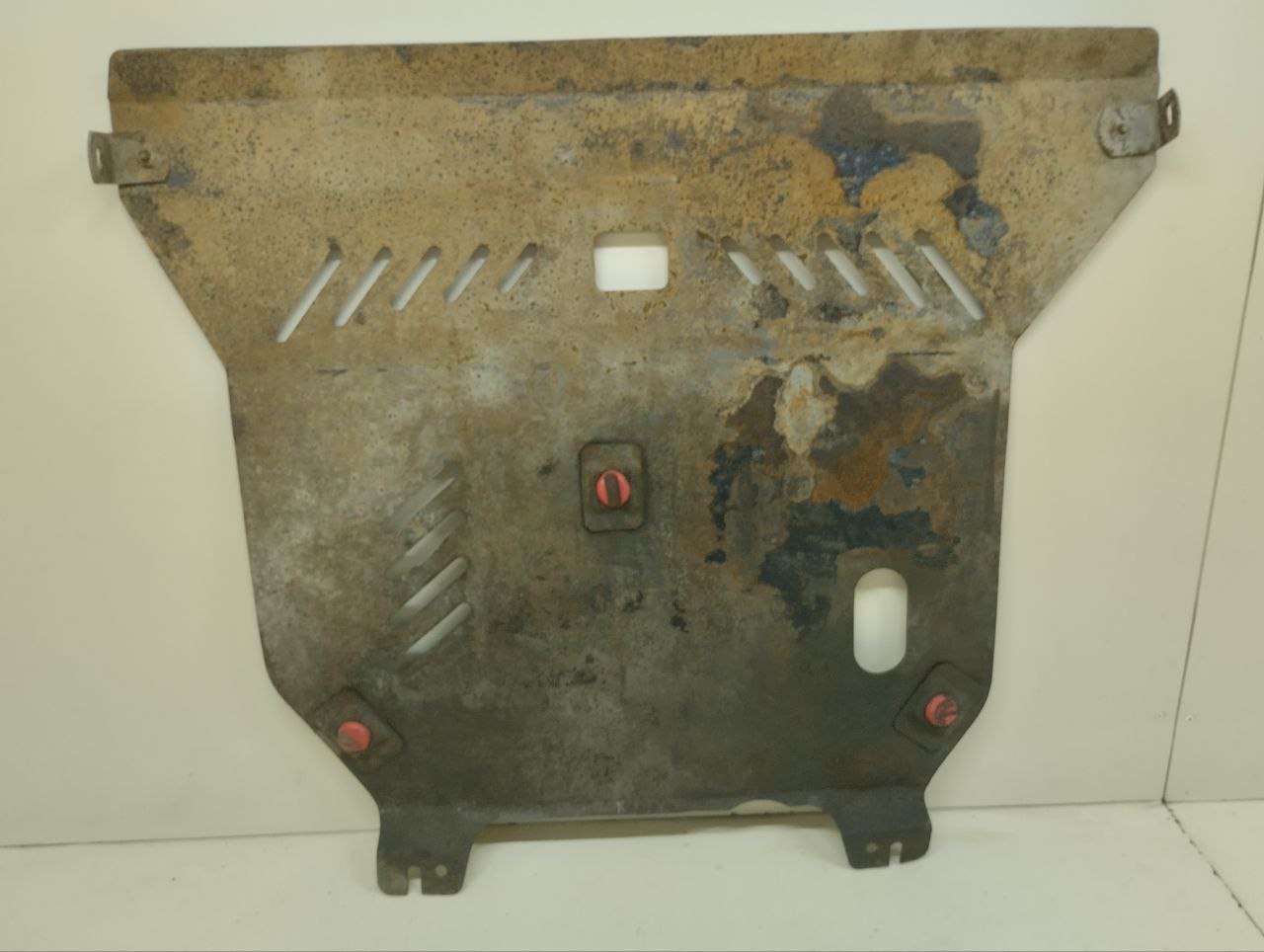 Защита картера Nissan Almera (N16) 2000-2006 Защита картера Nissan Almera (N16) 2000-2006