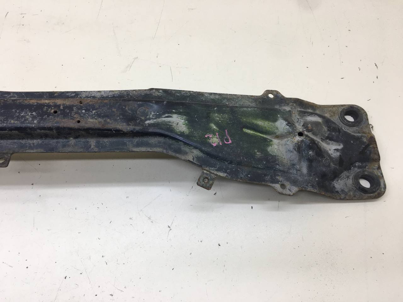 Балка передняя продольная Nissan Primera (P12) 2002-2007