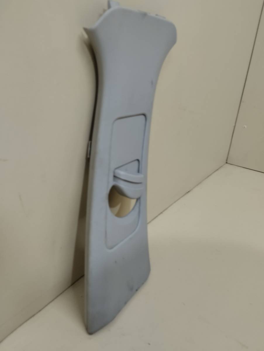 Обшивка стойки Lada Vesta 2015>