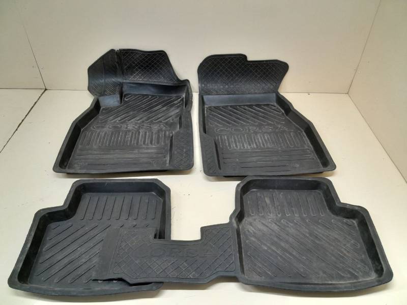 К-кт ковриков салона Opel Corsa (D) 2006-2015 К-кт ковриков салона Opel Corsa (D) 2006-2015