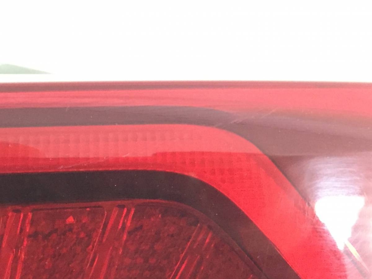 Фонарь задний наружный правый Kia K5 2019>