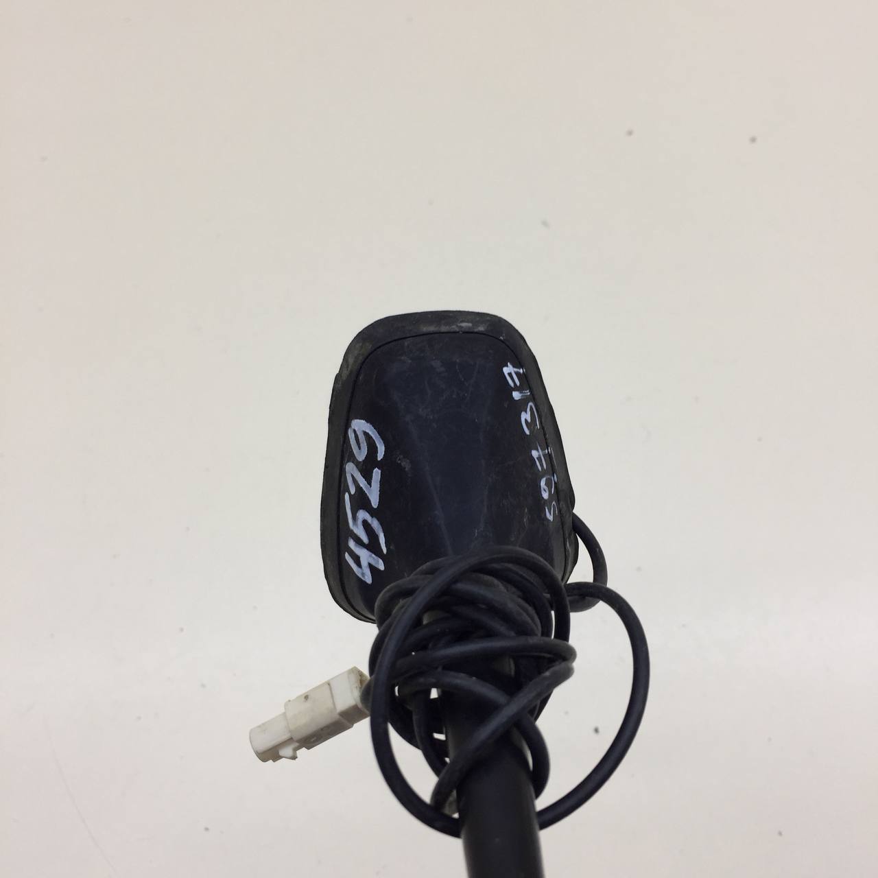 Антенна Lada X-RAY 2016>