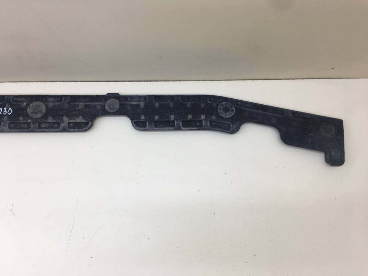 Наполнитель заднего бампера Toyota Rav 4 (A30) 2006-2013