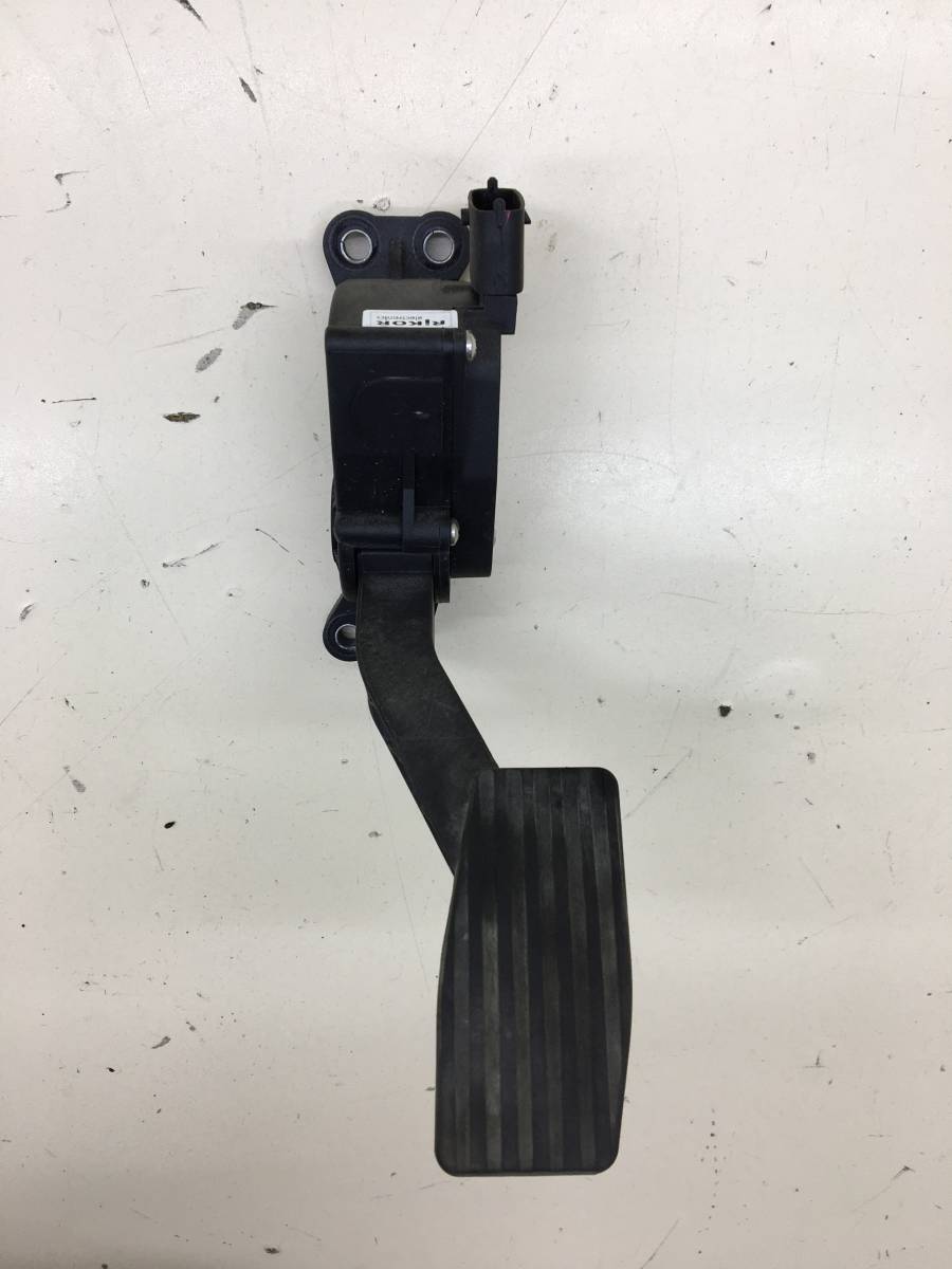 Педаль газа Chevrolet Niva 2009-2020