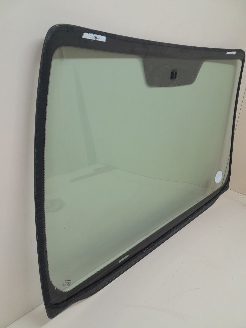 Стекло лобовое (ветровое) Nissan Note (E11) 2006-2013 Стекло лобовое (ветровое) Nissan Note (E11) 2006-2013