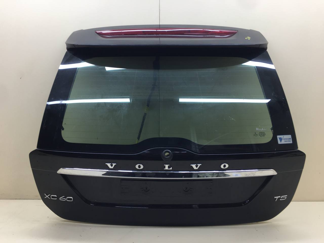 Дверь багажника со стеклом Volvo XC60 2008-2017