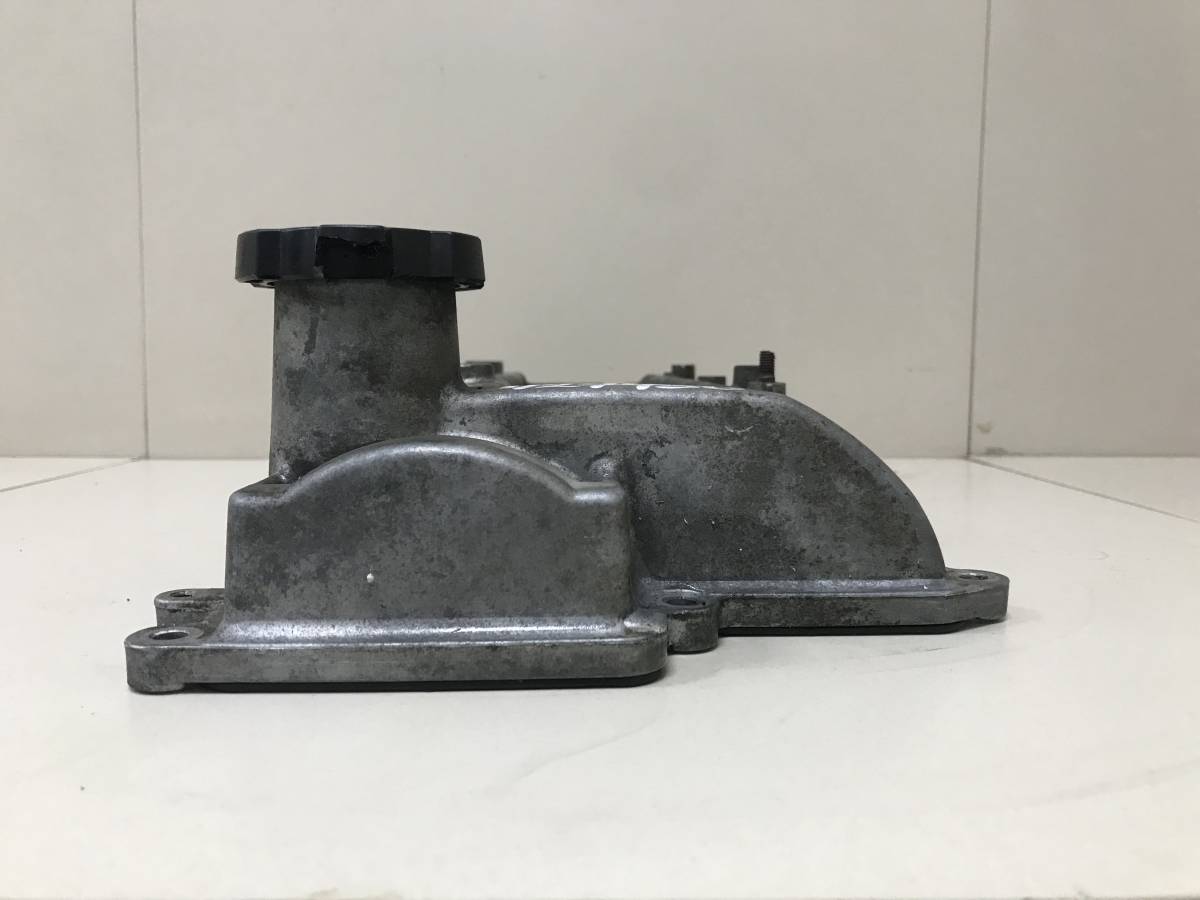 Крышка головки блока (клапанная) Toyota Vitz (P10) 1999-2005