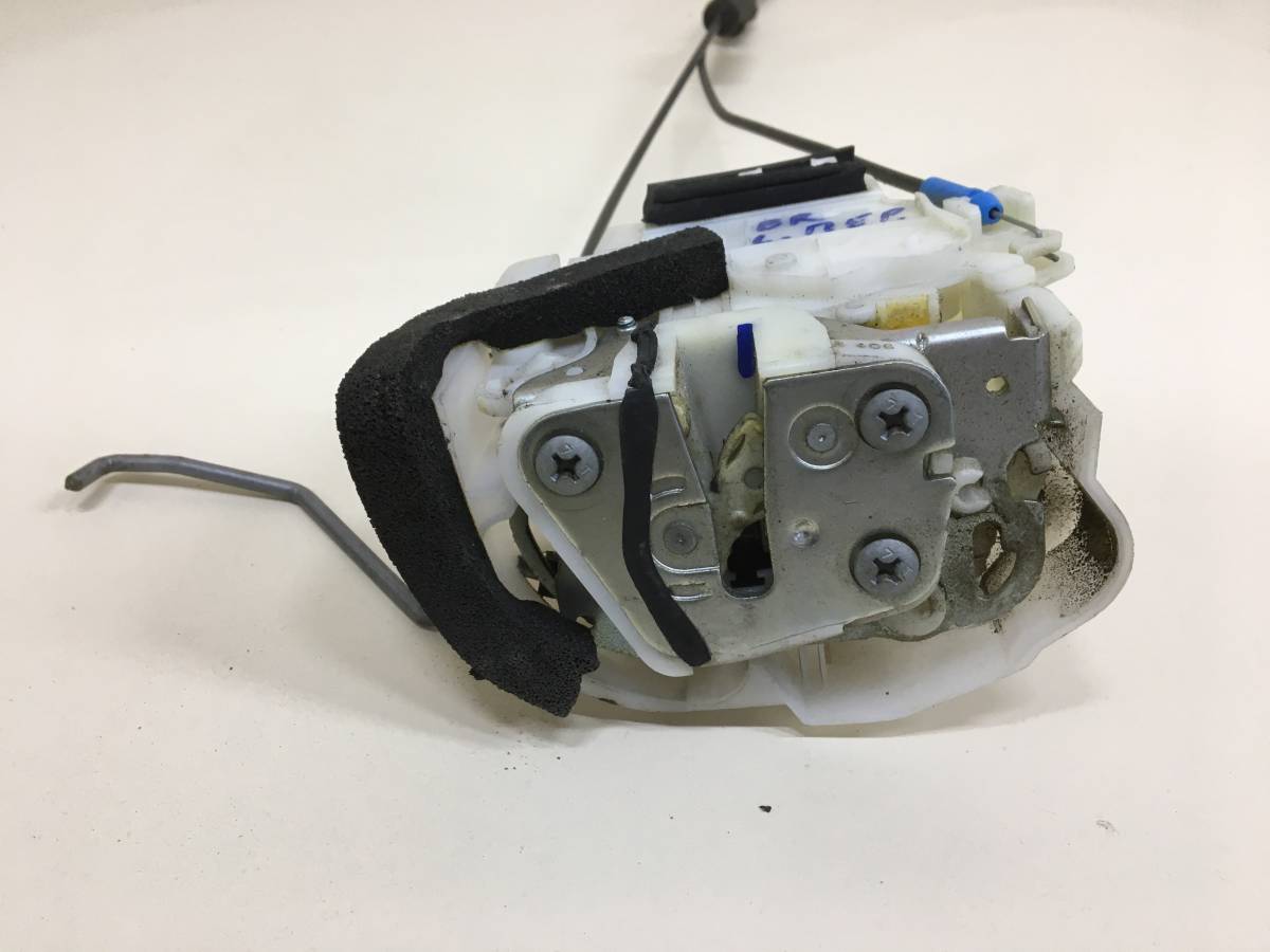 Замок двери передней левой Subaru Legacy Outback (B14) 2010-2014