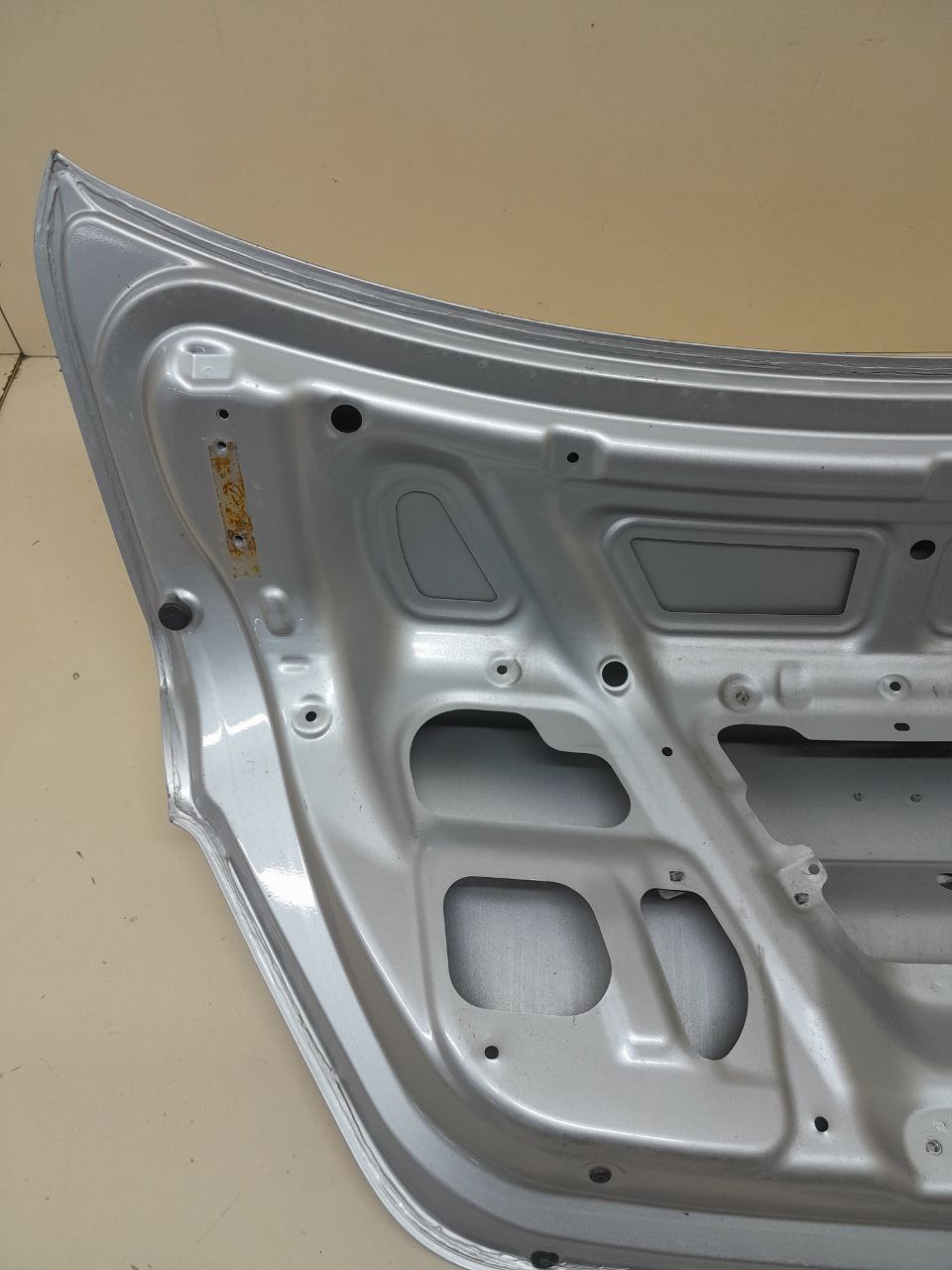 Крышка багажника Hyundai Solaris (RB) 2010-2017 Крышка багажника Hyundai Solaris (RB) 2010-2017