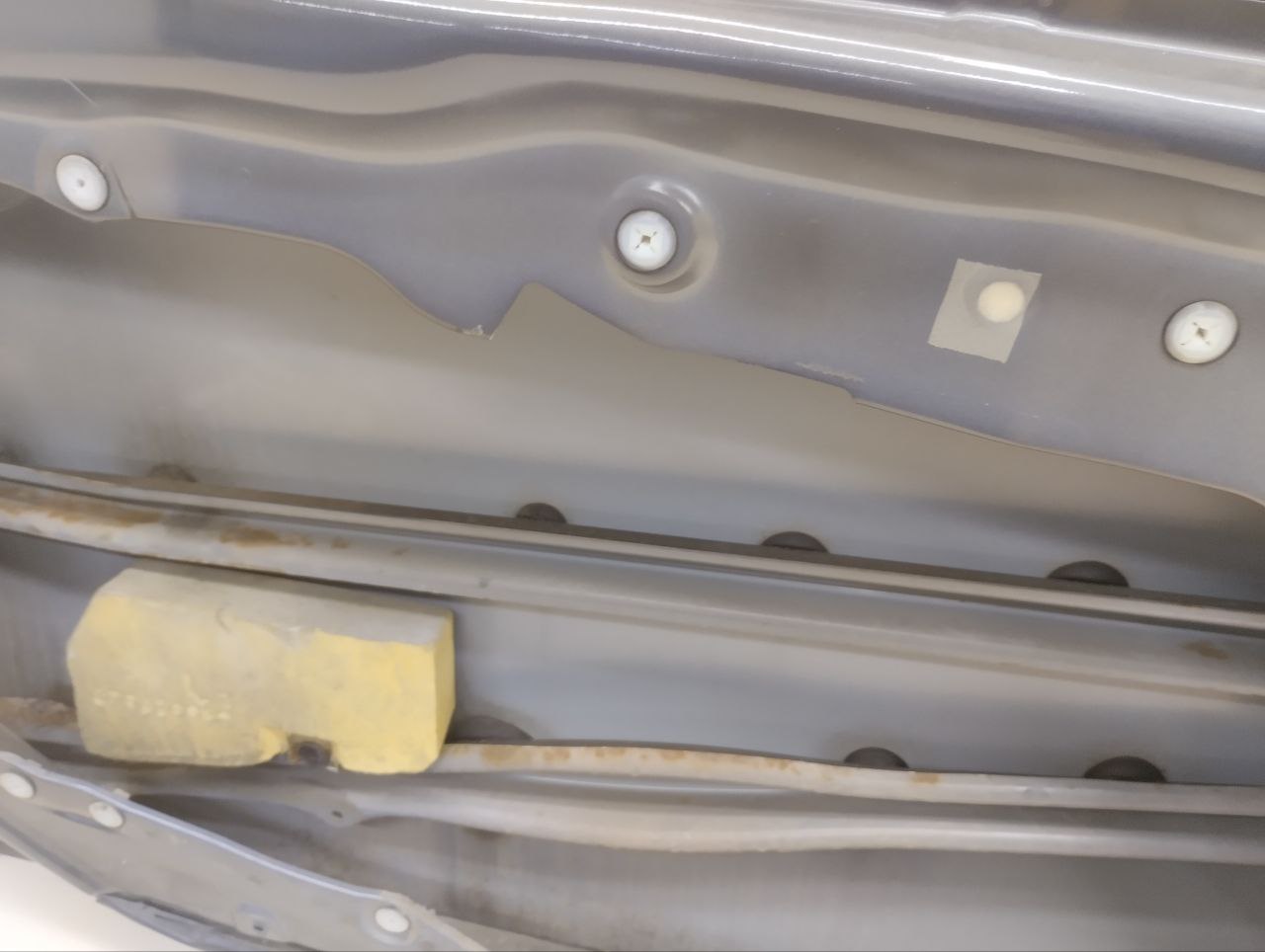 Дверь передняя левая Mazda Mazda 6 (GG) 2002-2007 Дверь передняя левая Mazda Mazda 6 (GG) 2002-2007