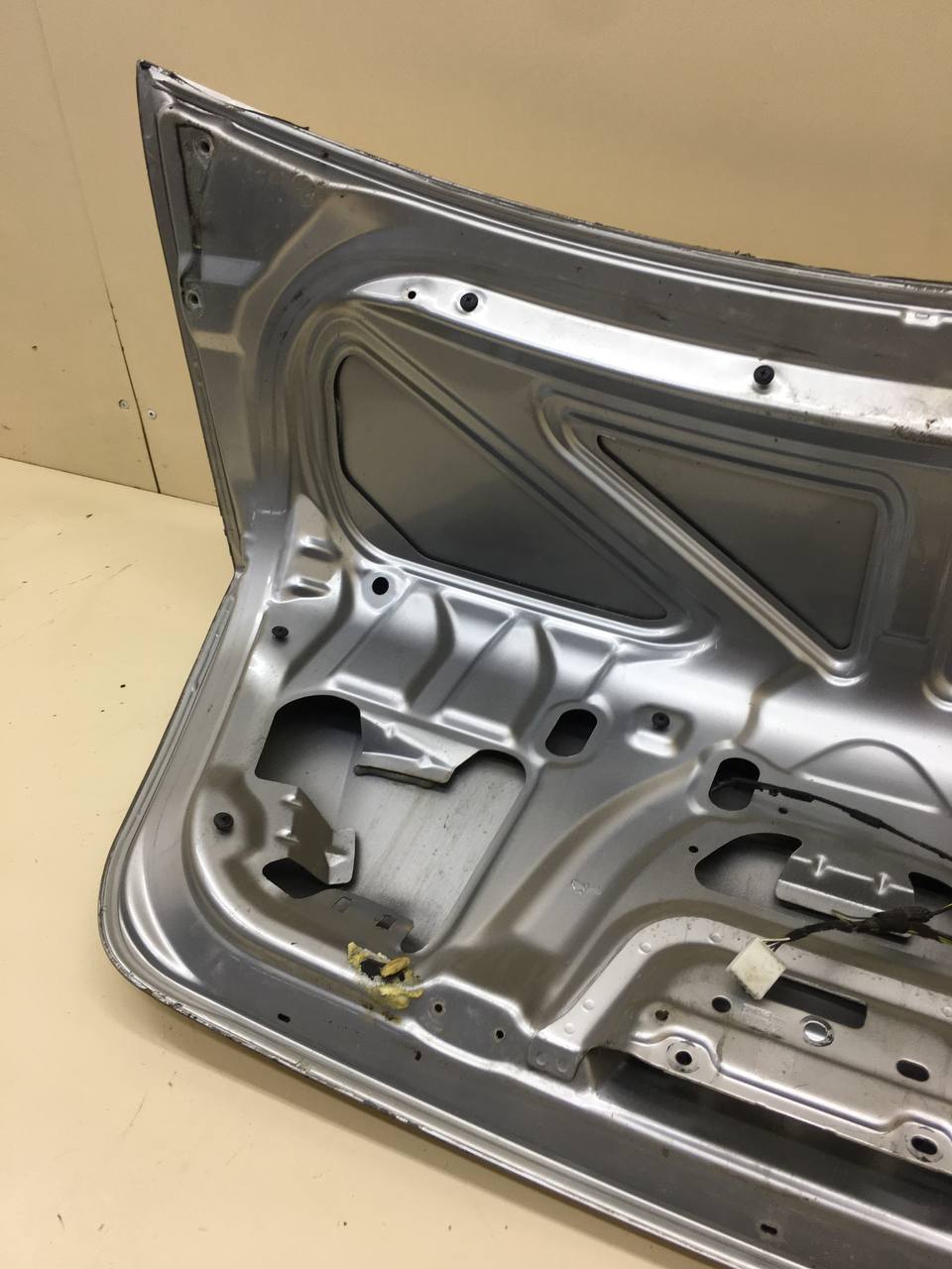 Крышка багажника Ford Focus 2 (DB) 2008-2011