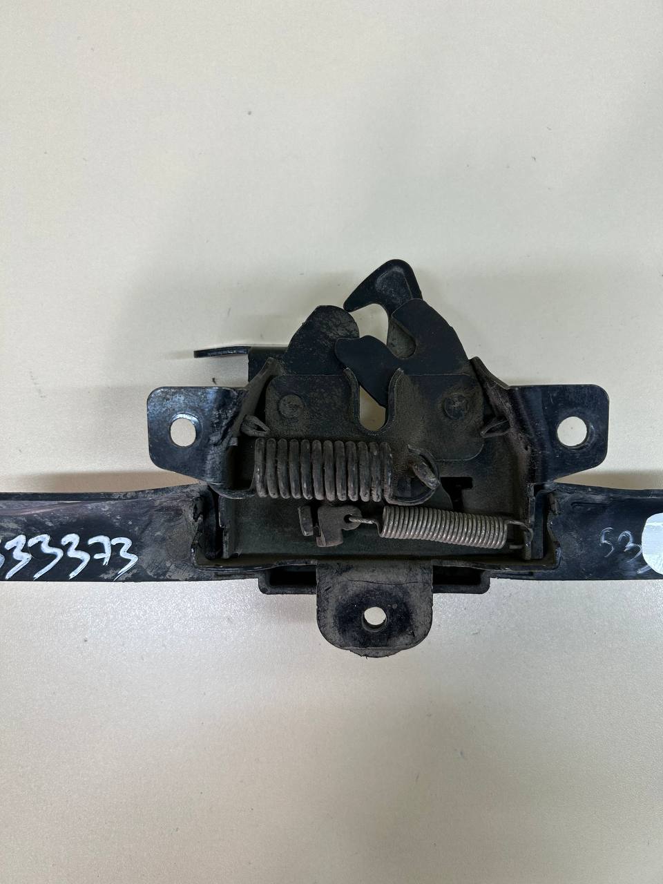 Замок капота Hyundai Sonata 6 (YF) 2010-2014 Замок капота Hyundai Sonata 6 (YF) 2010-2014