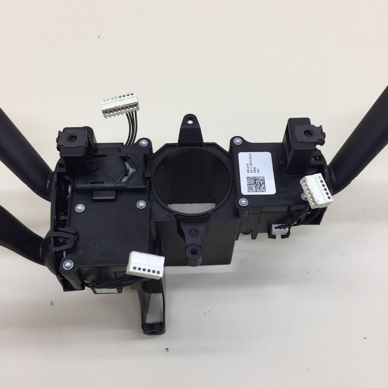 Переключатель подрулевой в сборе Volkswagen Passat B7 2011-2015 Переключатель подрулевой в сборе Volkswagen Passat B7 2011-2015