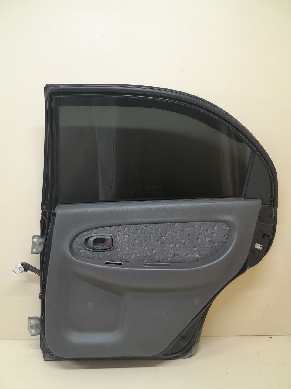 Дверь задняя правая Kia Spectra (SD) 2004-2011 Дверь задняя правая Kia Spectra (SD) 2004-2011