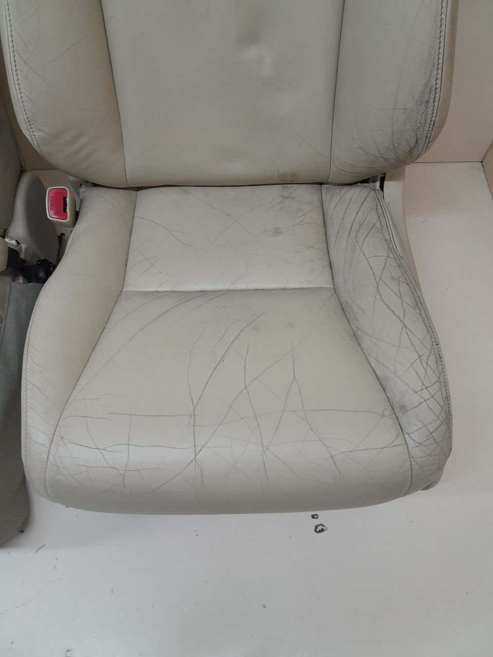 Сиденье (комплект) Lexus RX 350 /450h (XL10) 2009-2015 Сиденье (комплект) Lexus RX 350 /450h (XL10) 2009-2015