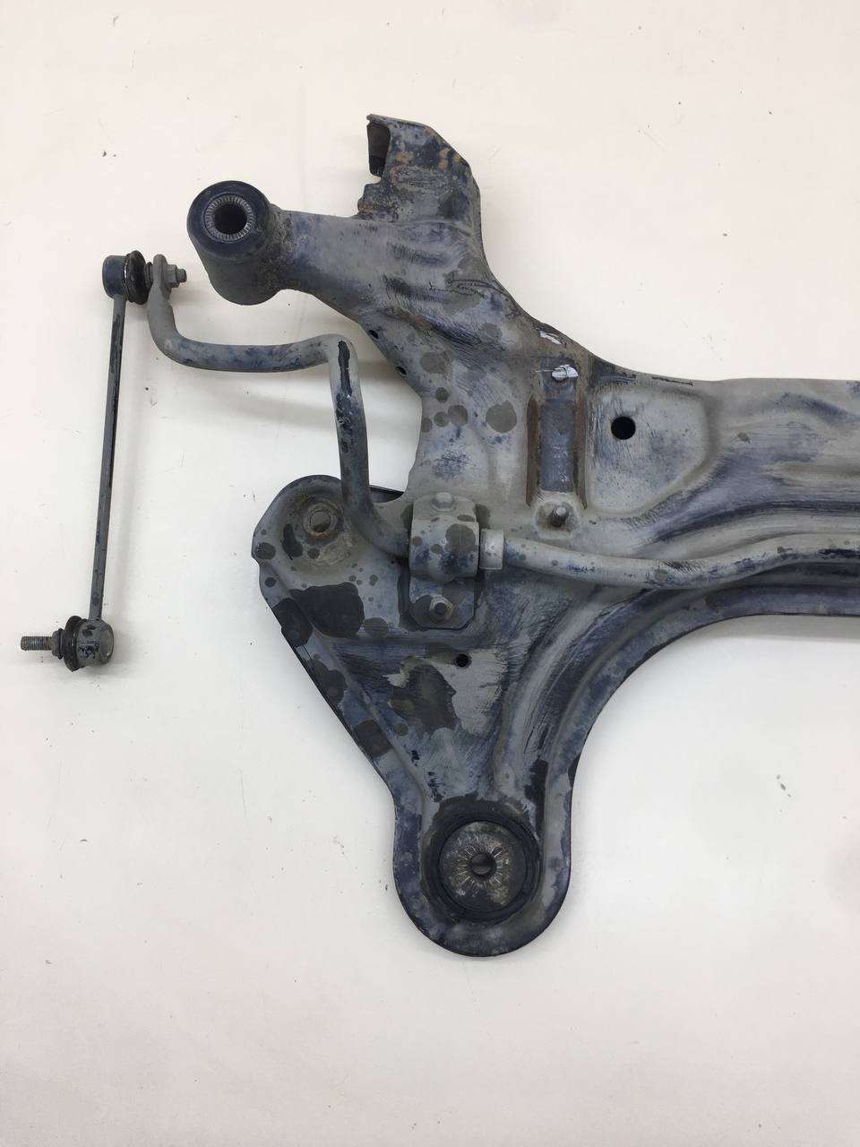 Балка подмоторная Chevrolet Aveo T250 2005-2011 Балка подмоторная Chevrolet Aveo T250 2005-2011